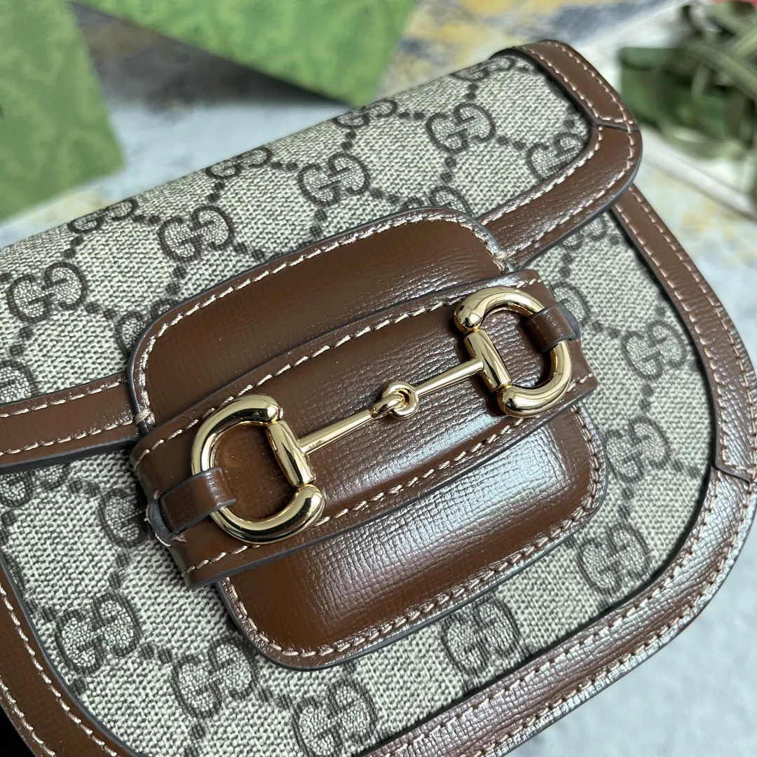 Gucci 發 腰包 休闲腰包款
