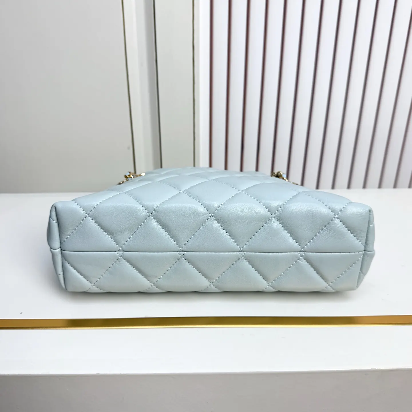 CHANEL 金色 羊皮 鏈條包 精致鏈條款