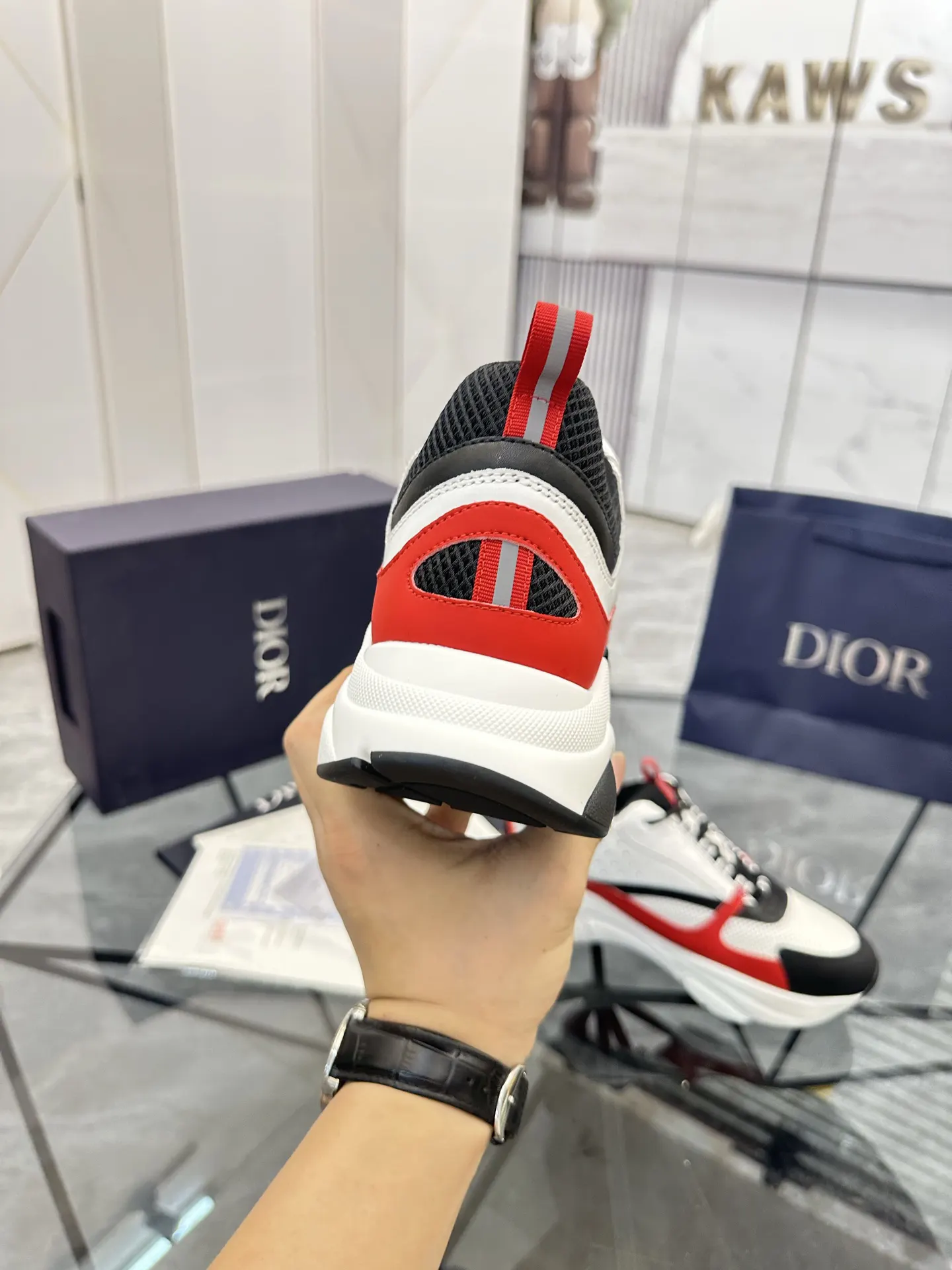 Dior B22 黑白红拼色牛皮休闲鞋 运动