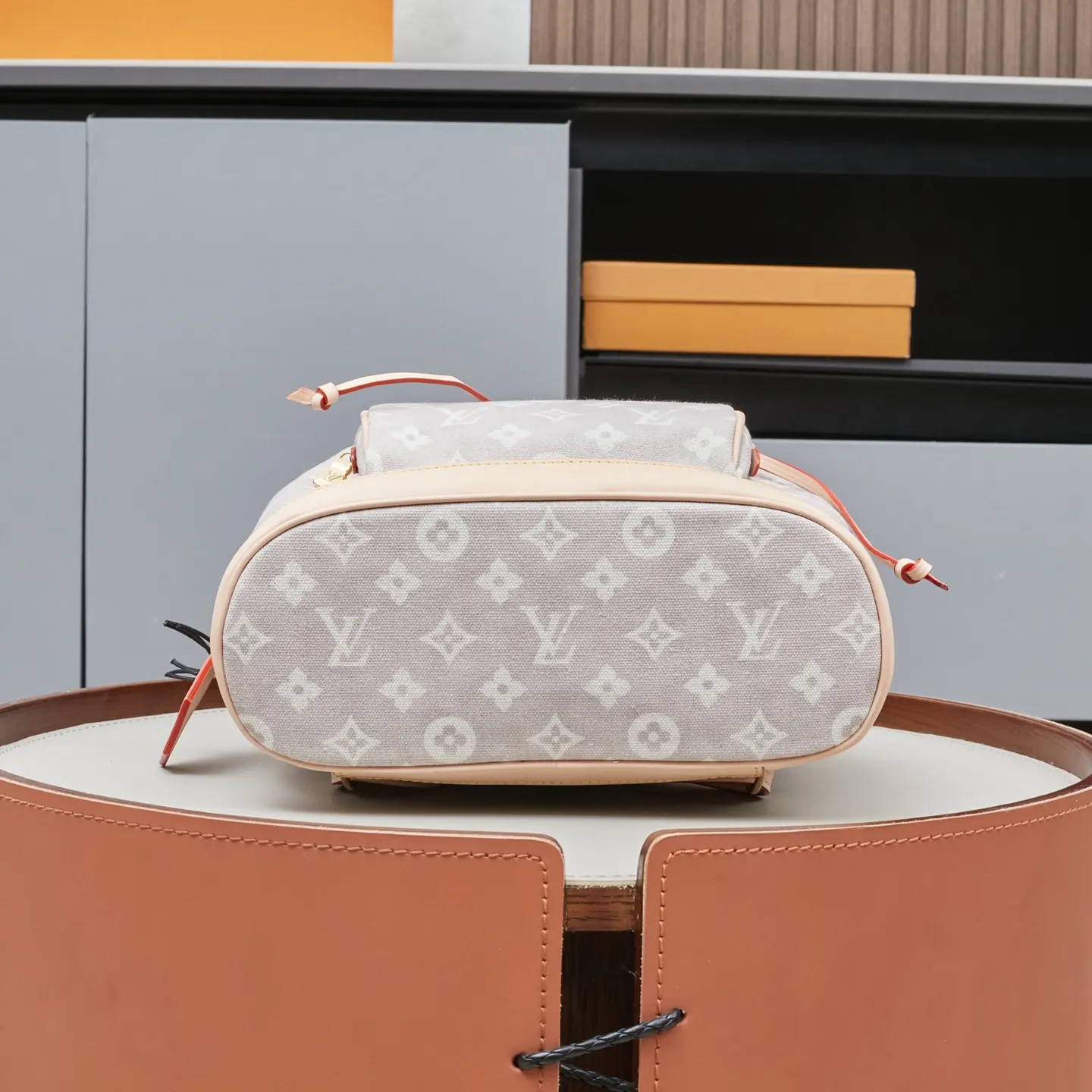 LV 帆布 双肩包 实用双肩款