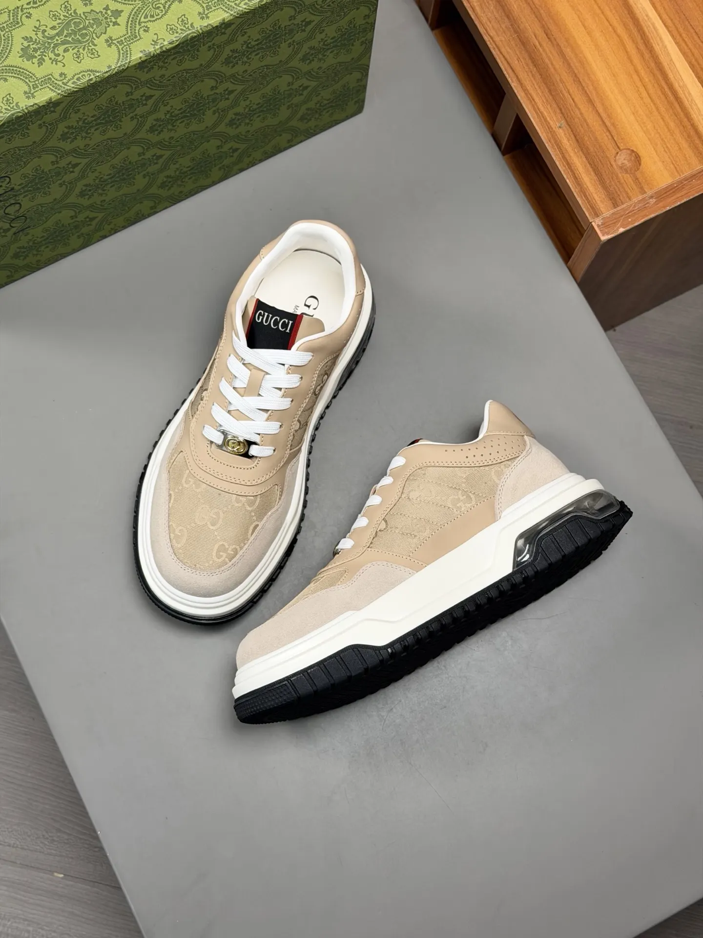 Gucci Logo休闲运动鞋