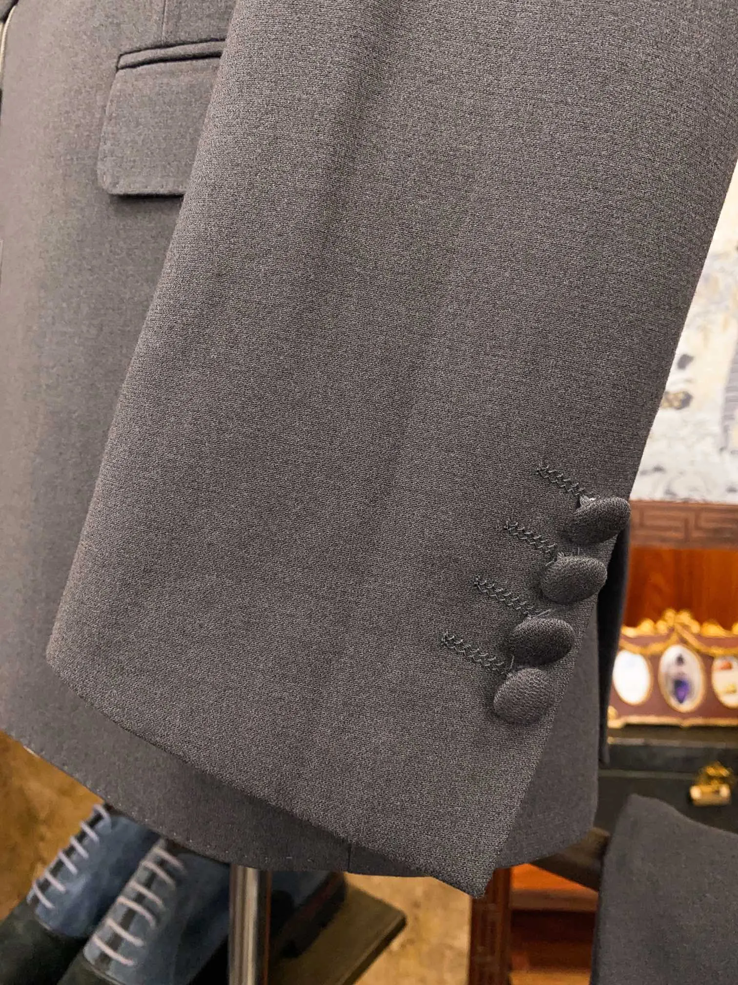 Dior 深灰双排扣西装外套 绅士休闲款