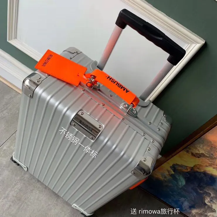黑色 銀色 日默瓦聯名A USH ®为庆祝 RIMA成立 行李箱 旅行拉杆款 輕便出行款