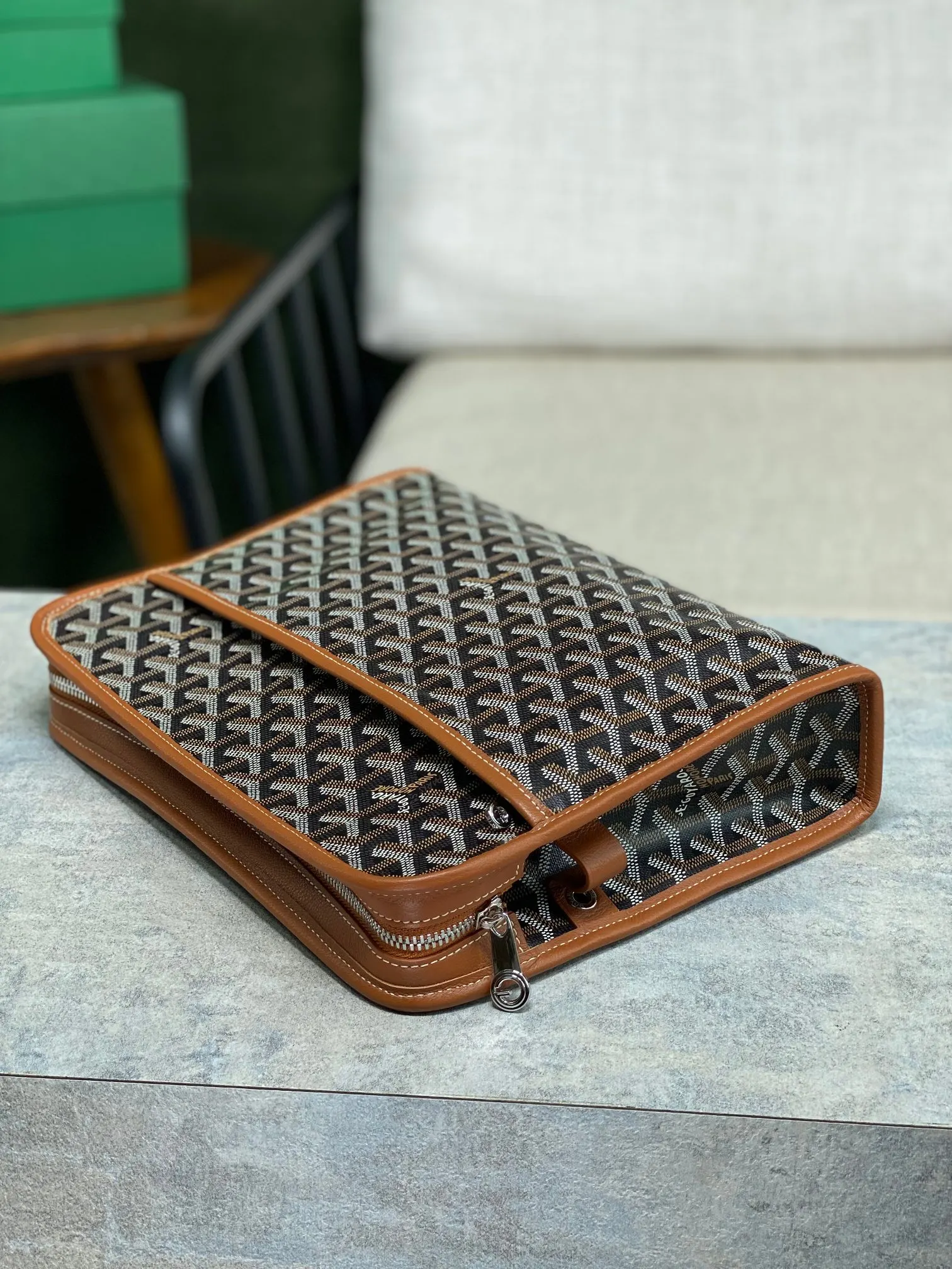 Goyard 黄色 牛皮 化妝包 精選款(數字4) Goyard 黄色 牛皮 化妝包 精選款(數字4)