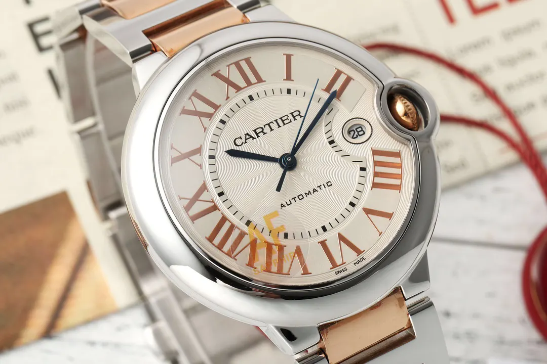 Cartier 鳄鱼皮 AF蜕变归来 卡地亚 蓝气球系列腕表 延续以 手表 经典腕表款