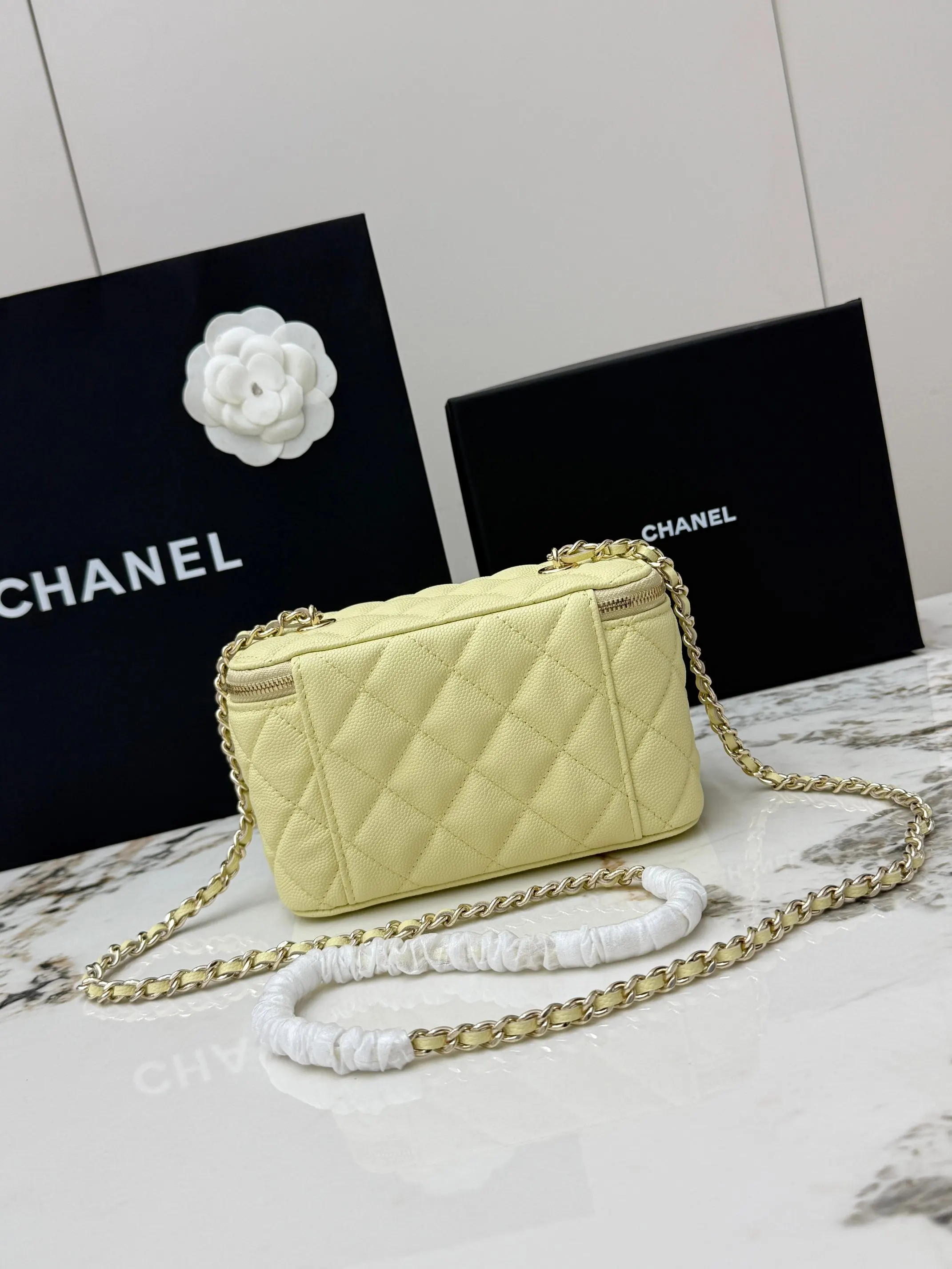 Chanel Gold Chain Bag Leather