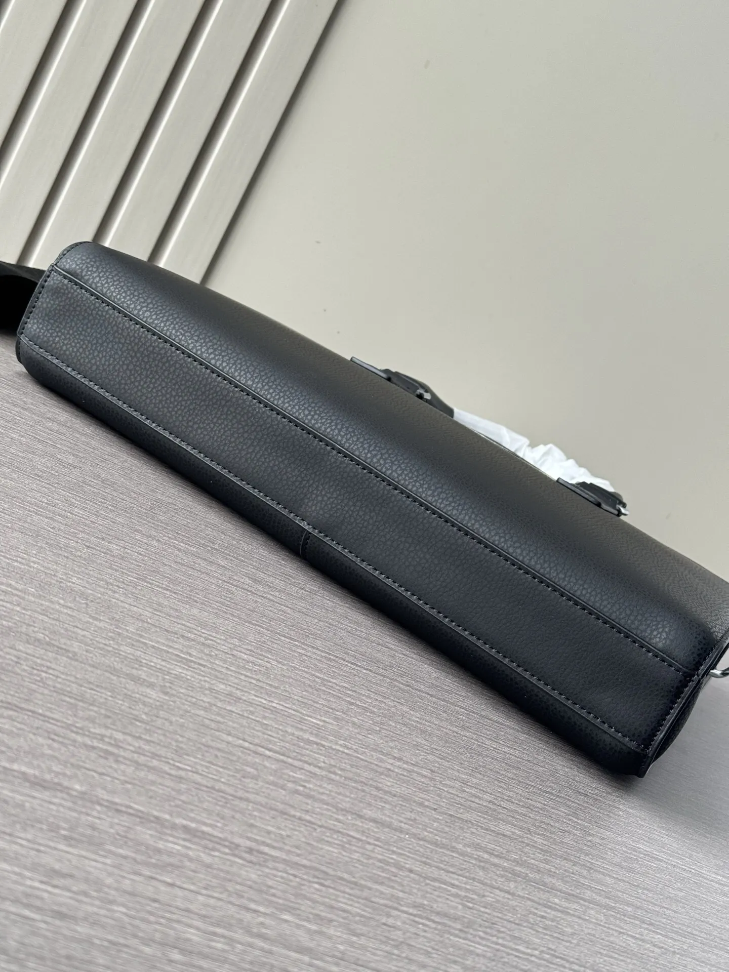Prada 黑色 藍色 小牛皮 公文包 商務通勤款