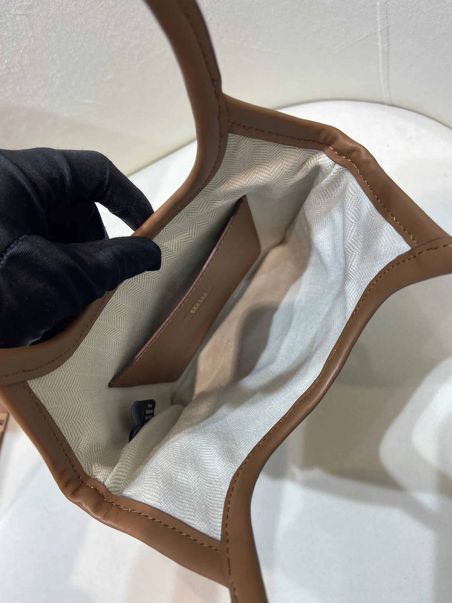皮革 上身效果又可爱又時尚 宝宝们 赶紧入手吧 托特包 大容量托特款(數字9) 皮革 上身效果又可爱又時尚 宝宝们 赶紧入手吧 托特包 大容量托特款(數字9)