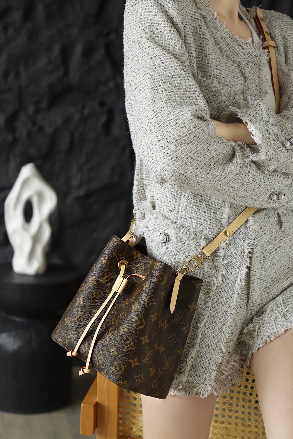 Monogram Bucket Bag Casual Versatile