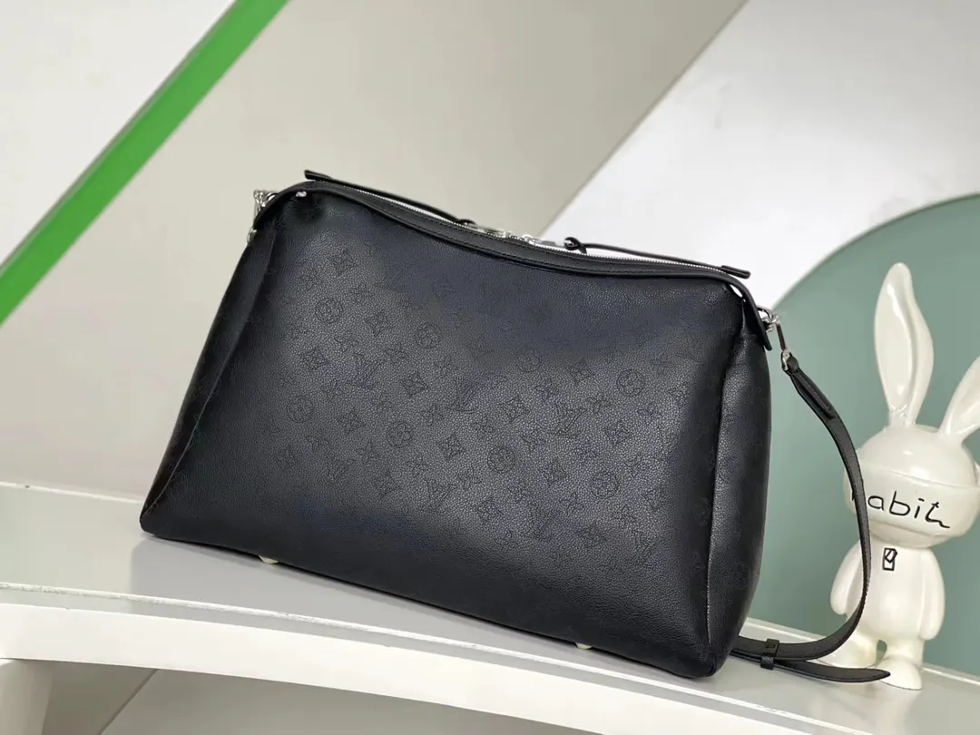 Chain Bag Leather