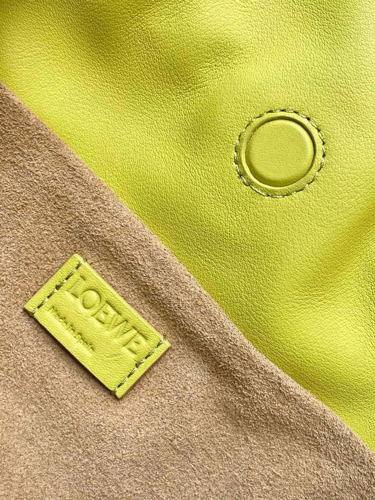 Loewe 小牛皮 托特包 大容量托特款
