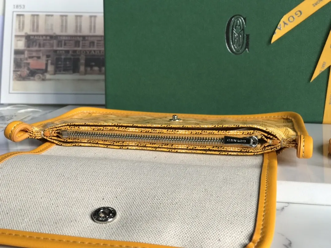 Goyard 戈雅 三层包 Pi 手拿包 精致手拿款