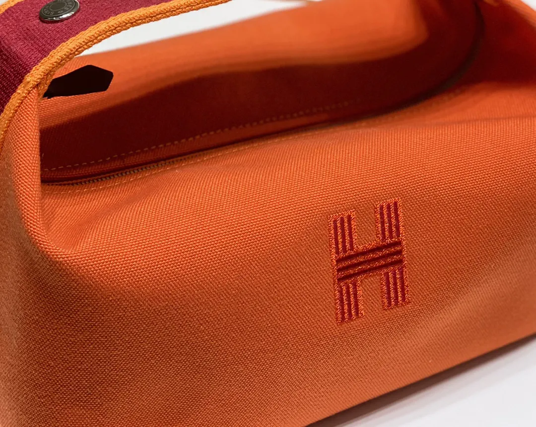 Hermes 帆布 化妆包 便携收纳款
