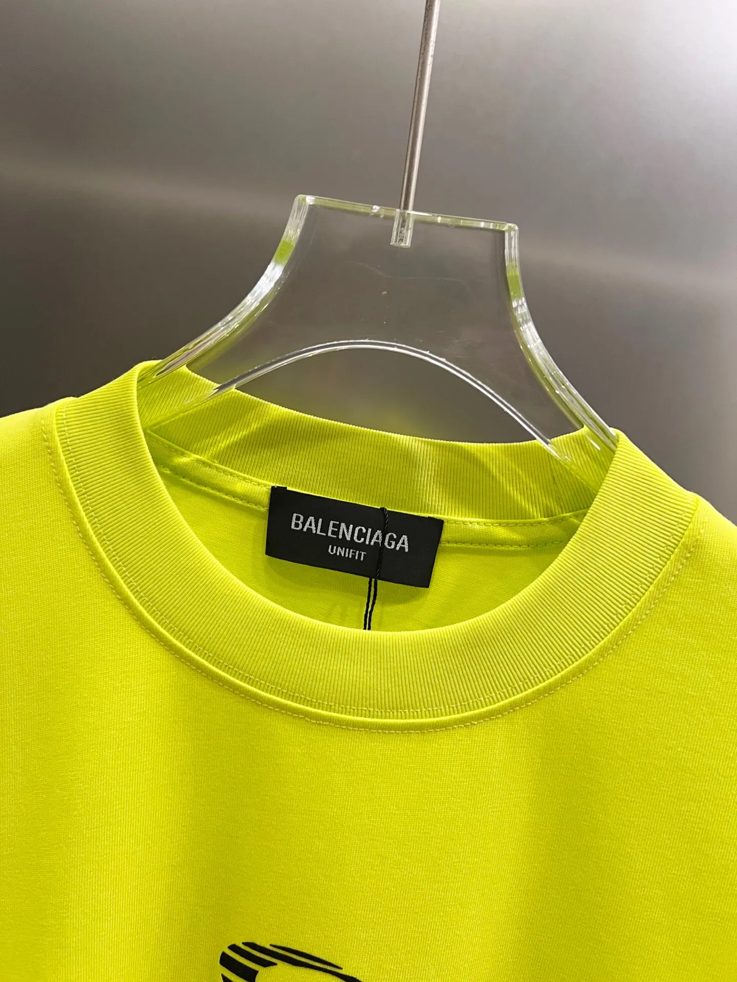 Balenciaga 波浪字母印花圆领短袖T恤 荧光黄