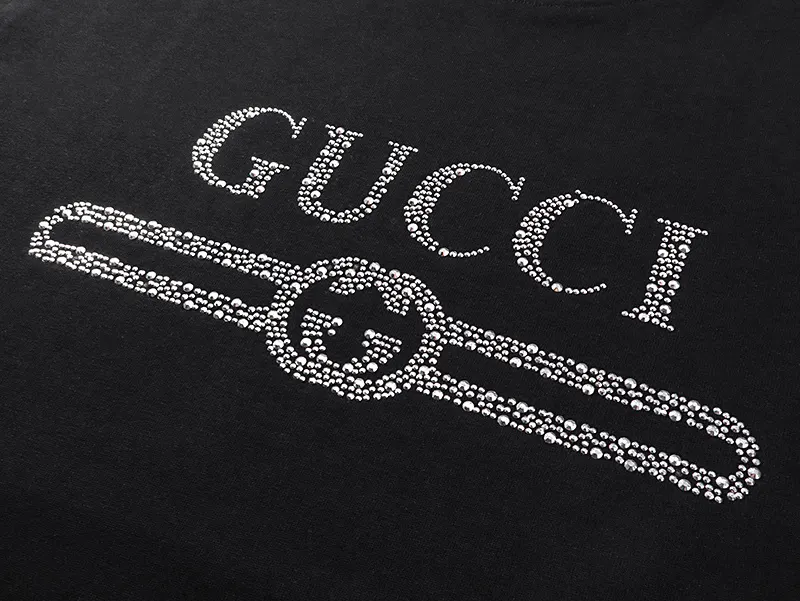Gucci 双G扣牛皮腰带