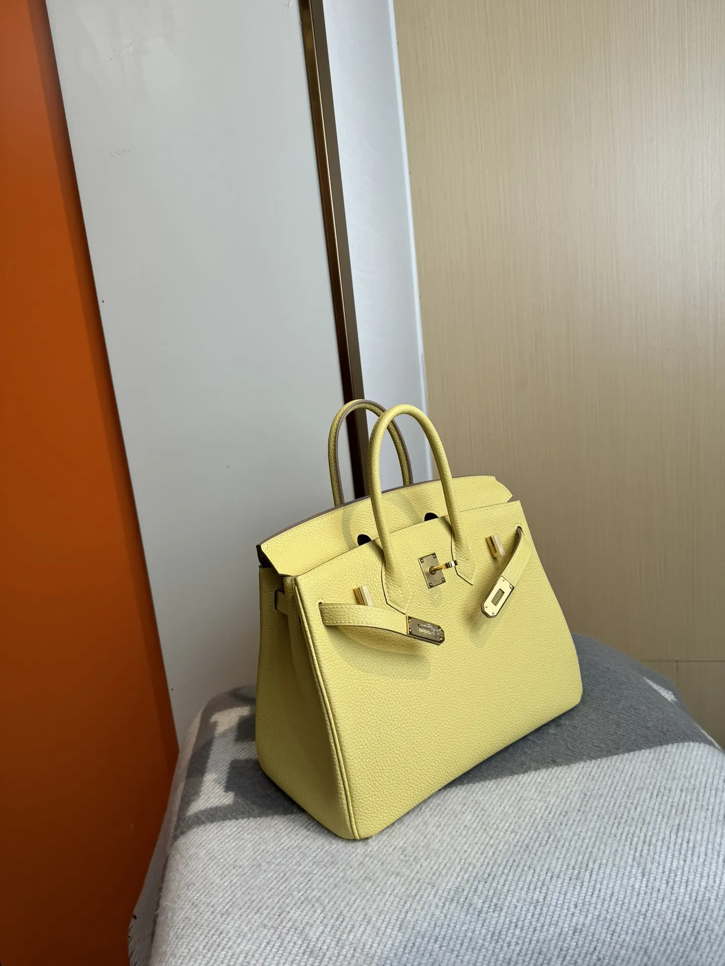 Top Handle Bag Commuter