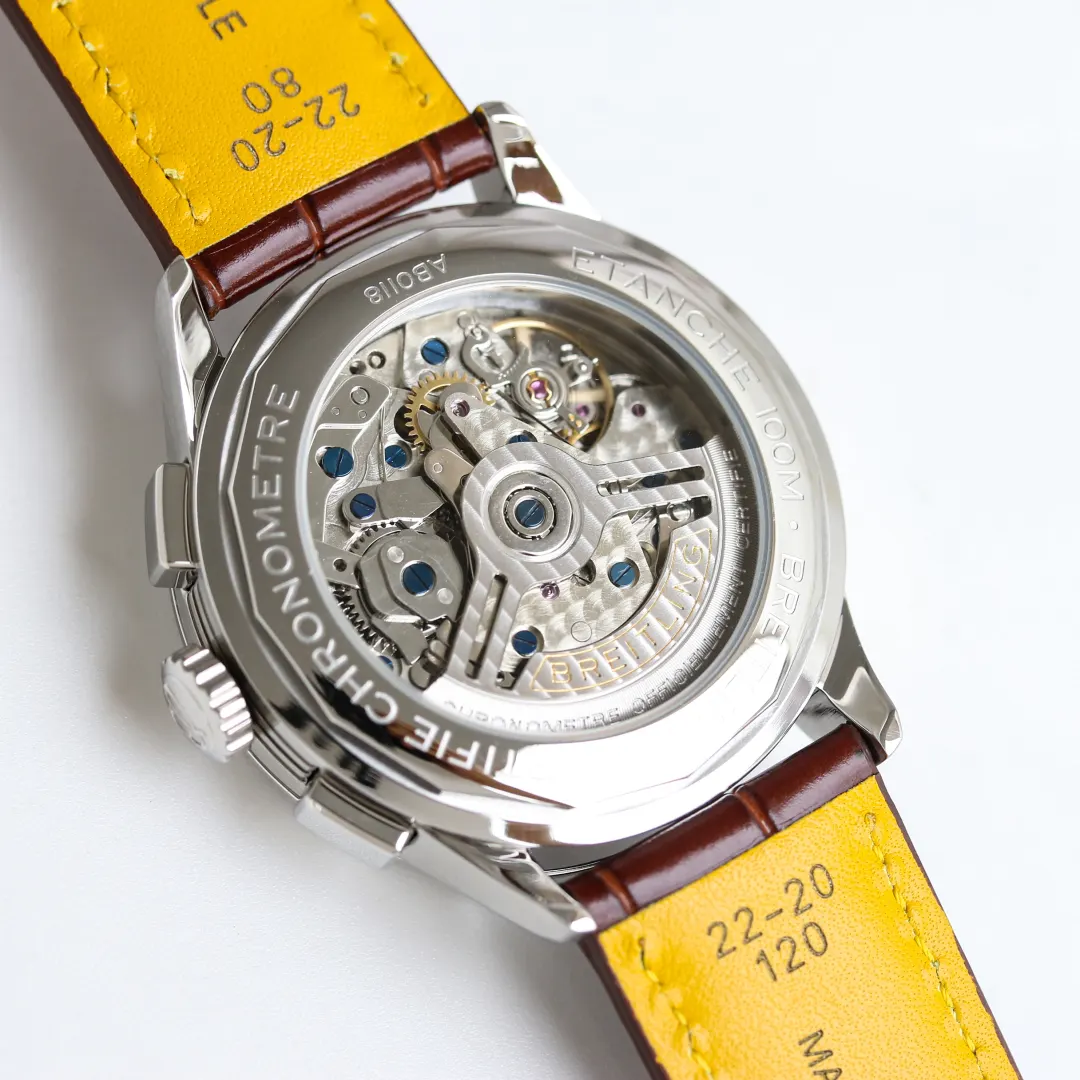 Watch Classic Image 9 Watch Classic Image 9