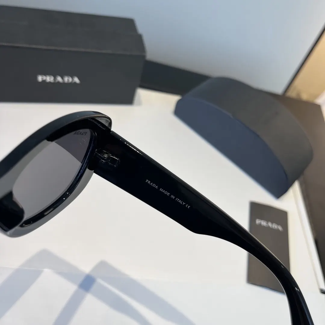Prada 太阳眼镜 時尚遮阳 太陽鏡