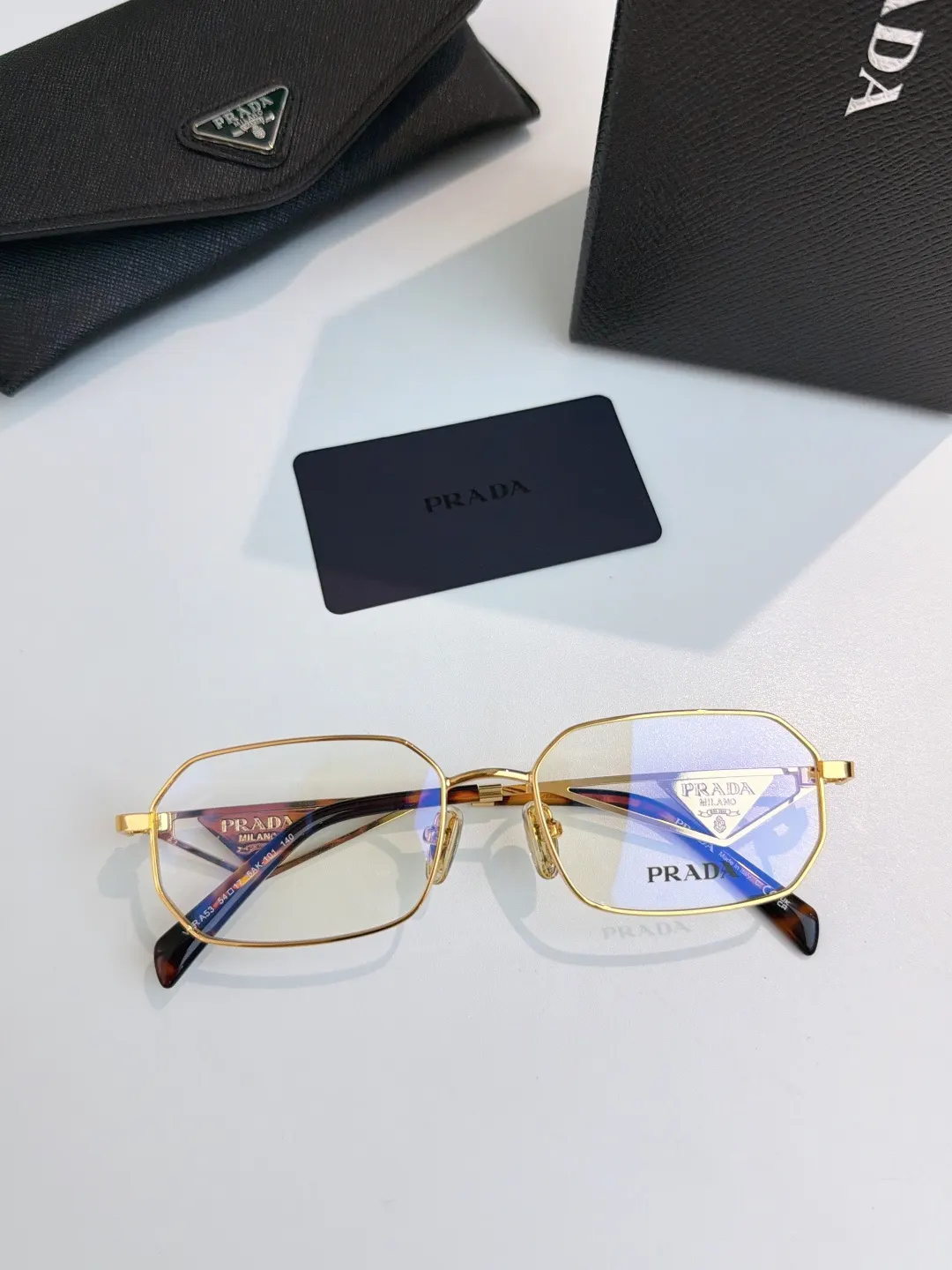 Prada 光學眼鏡