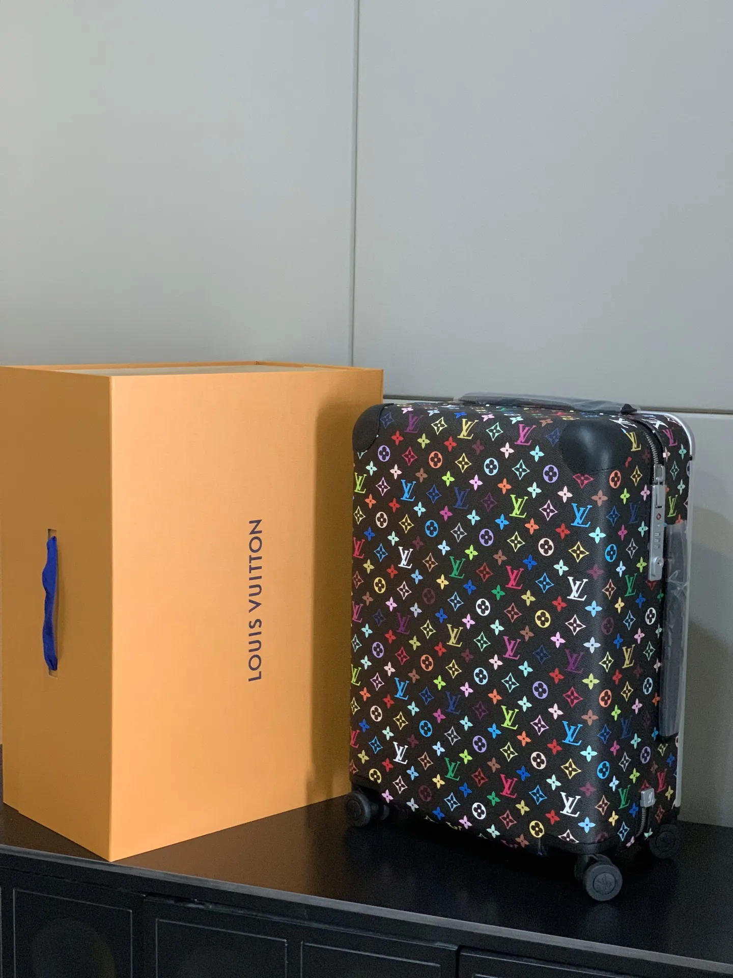 灰色 銀色 拉杆真皮包裹 行李箱 旅行拉杆款 輕便出行款