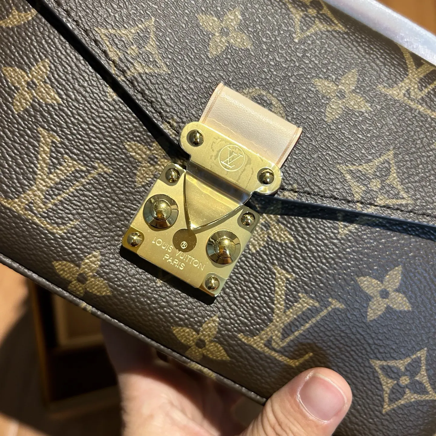 Chain Bag Leather
