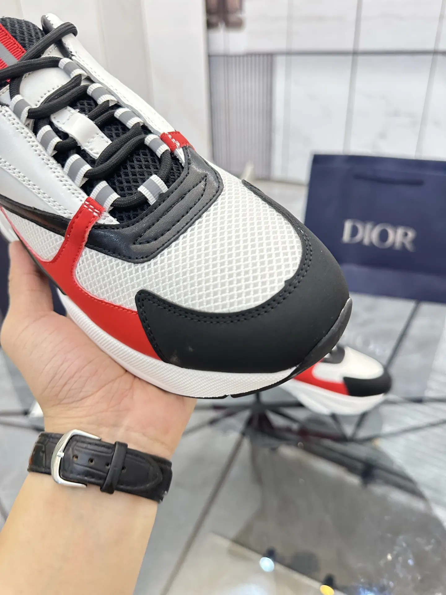 Dior B22 黑白红拼色牛皮休闲鞋 运动