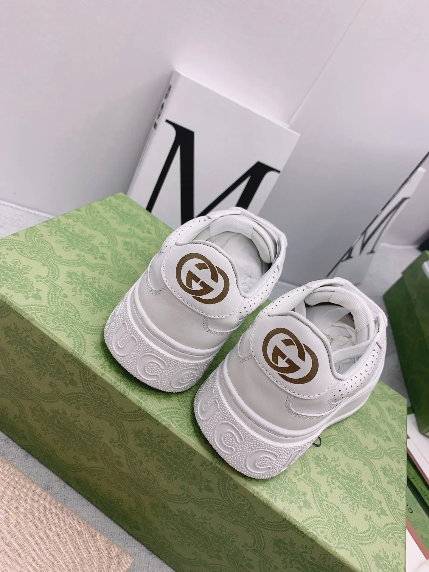 Gucci Logo休闲运动鞋