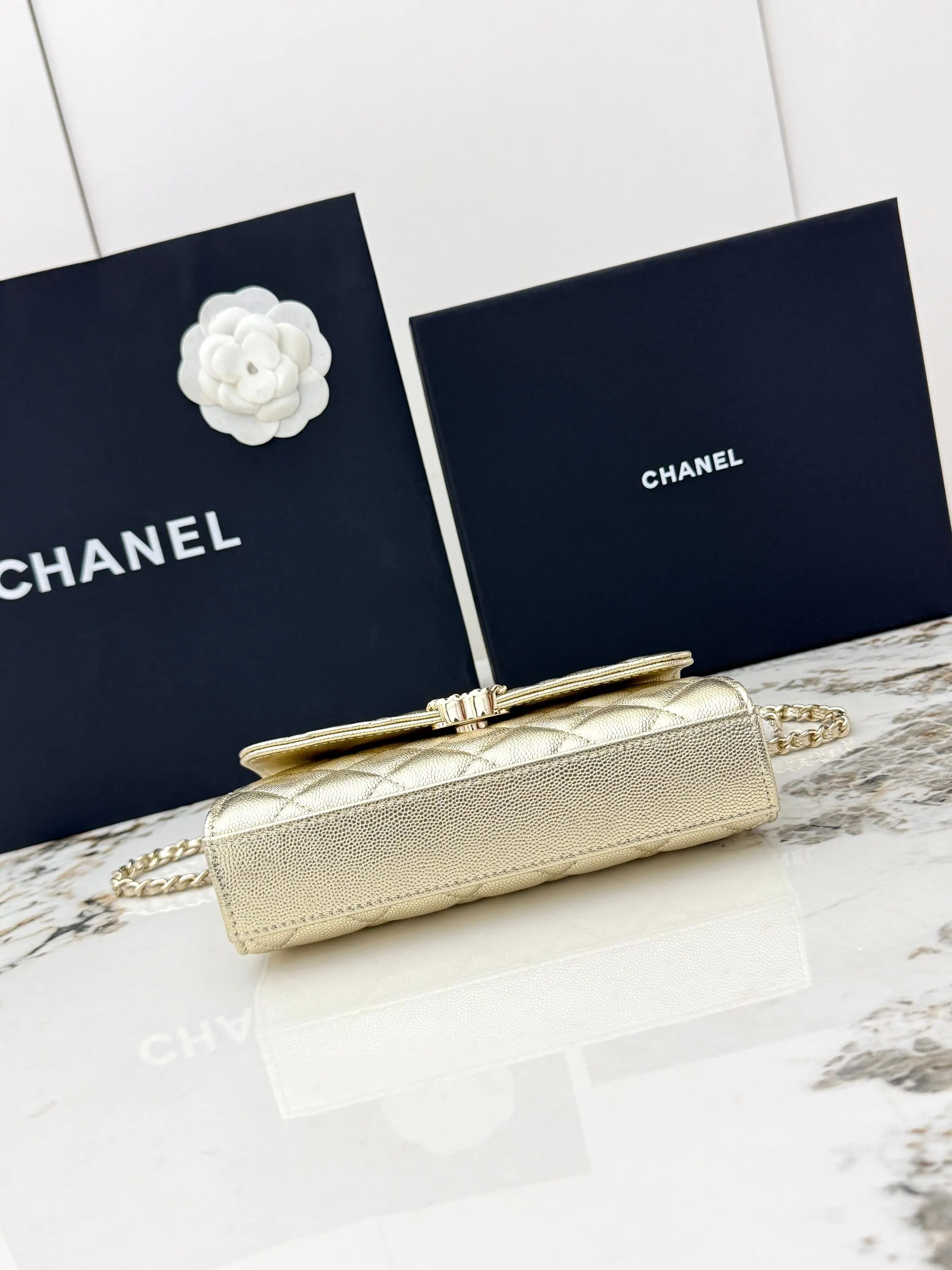 Chanel 米白色牛皮Kelly手提包 金链斜挎