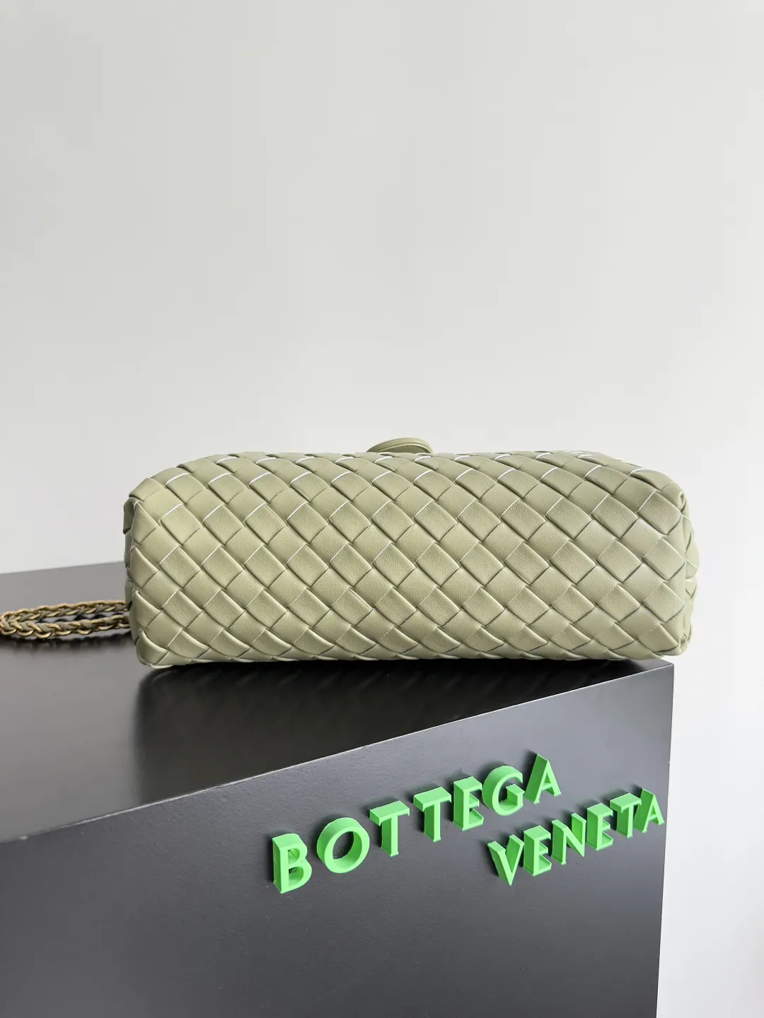 Bottega Veneta 链条包 精致链条款
