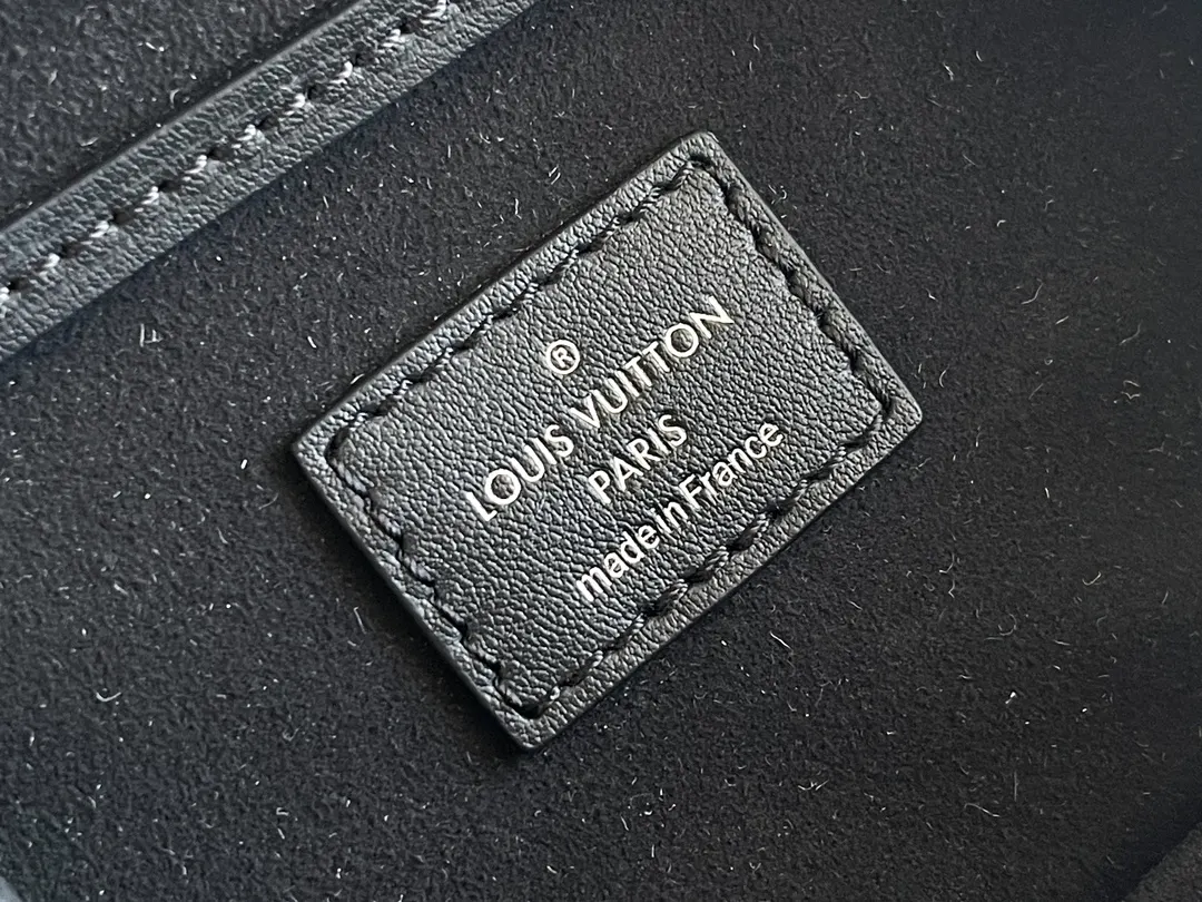 Black Backpack Image 9 Black Backpack Image 9