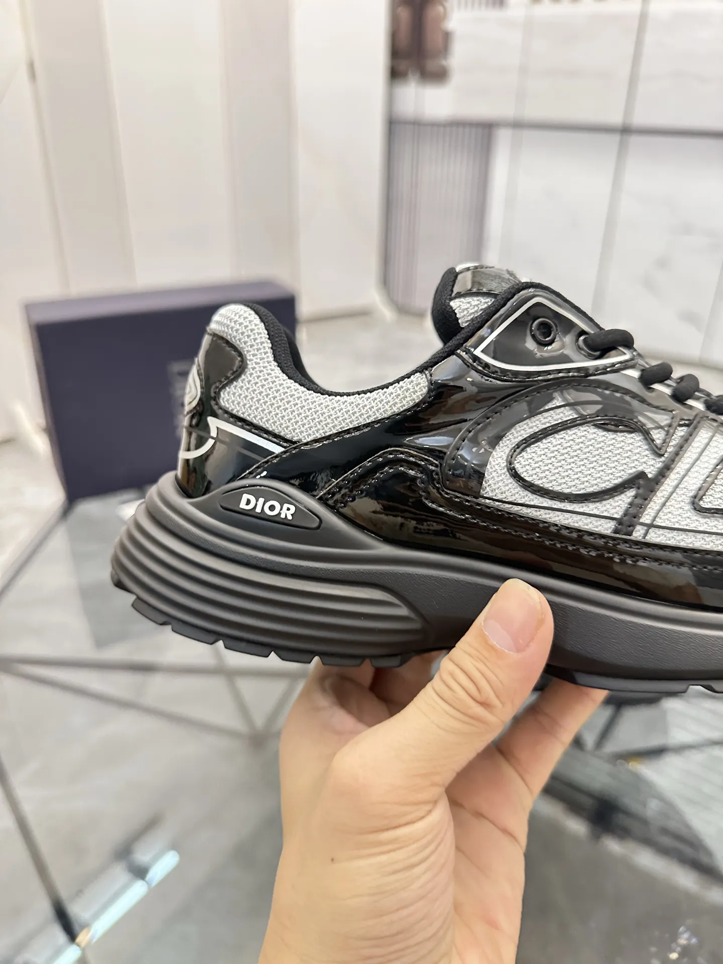 Dior B22 黑白拼色牛皮運動鞋 运动休閒