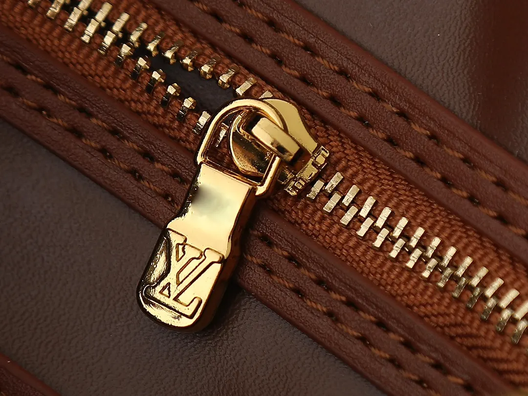 Organizer Pouch Travel Leather