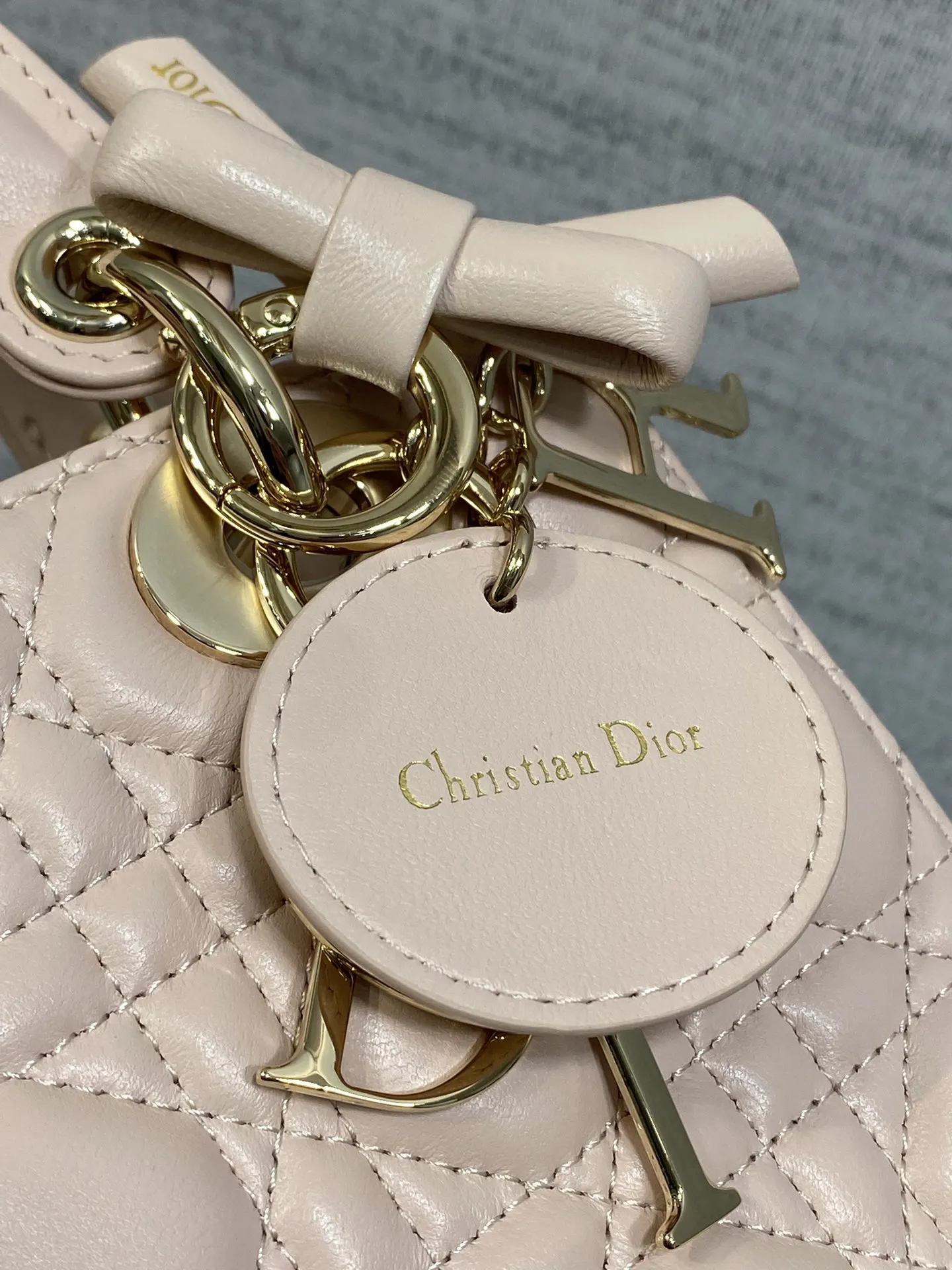 Dior Lady Dior 粉色 皮革 蝴蝶结 手提包