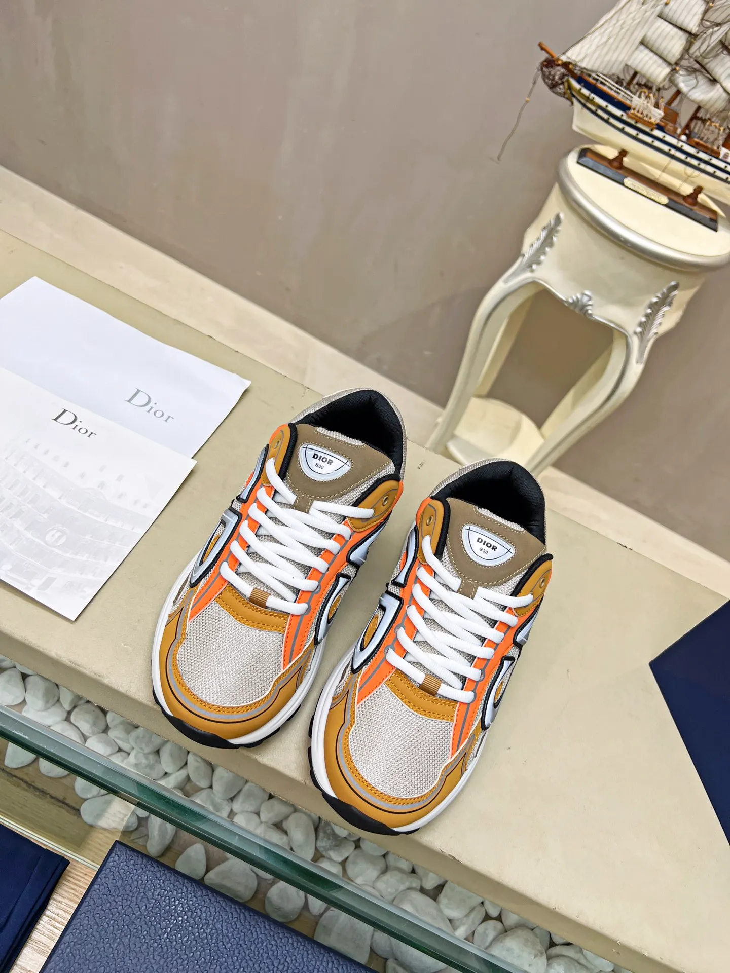 Dior B30 黑色 运动鞋(數字2) Dior B30 黑色 运动鞋(數字2)