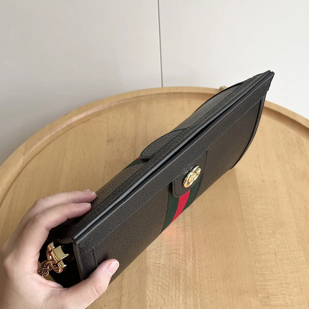 Gucci GG Supreme Ophidia 老花鏈條包 日常搭配