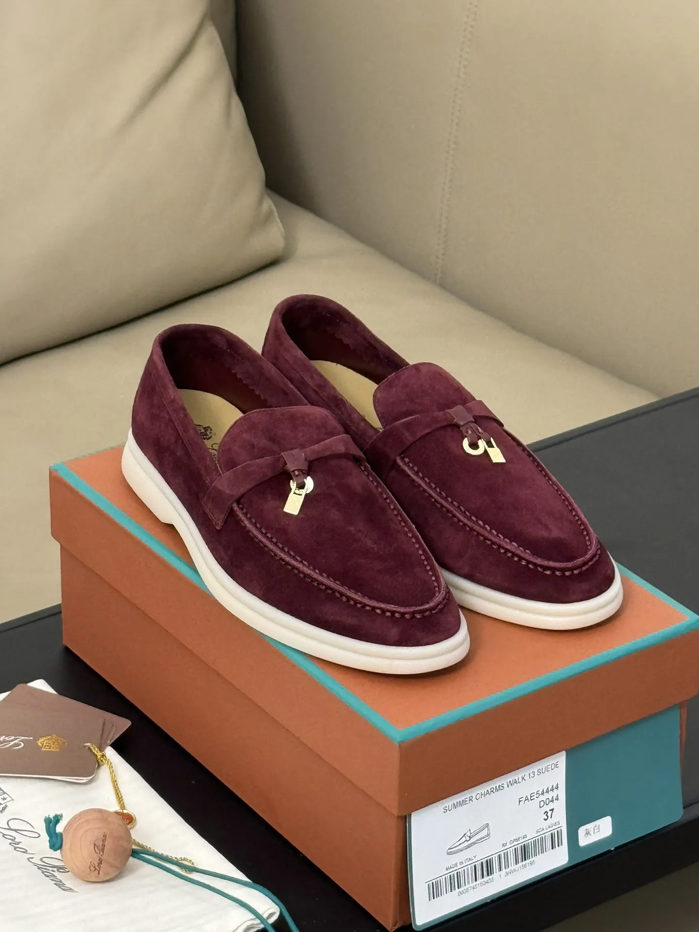 Loro Piana Sneakers Casual Versatile Image 2 Loro Piana Sneakers Casual Versatile Image 2
