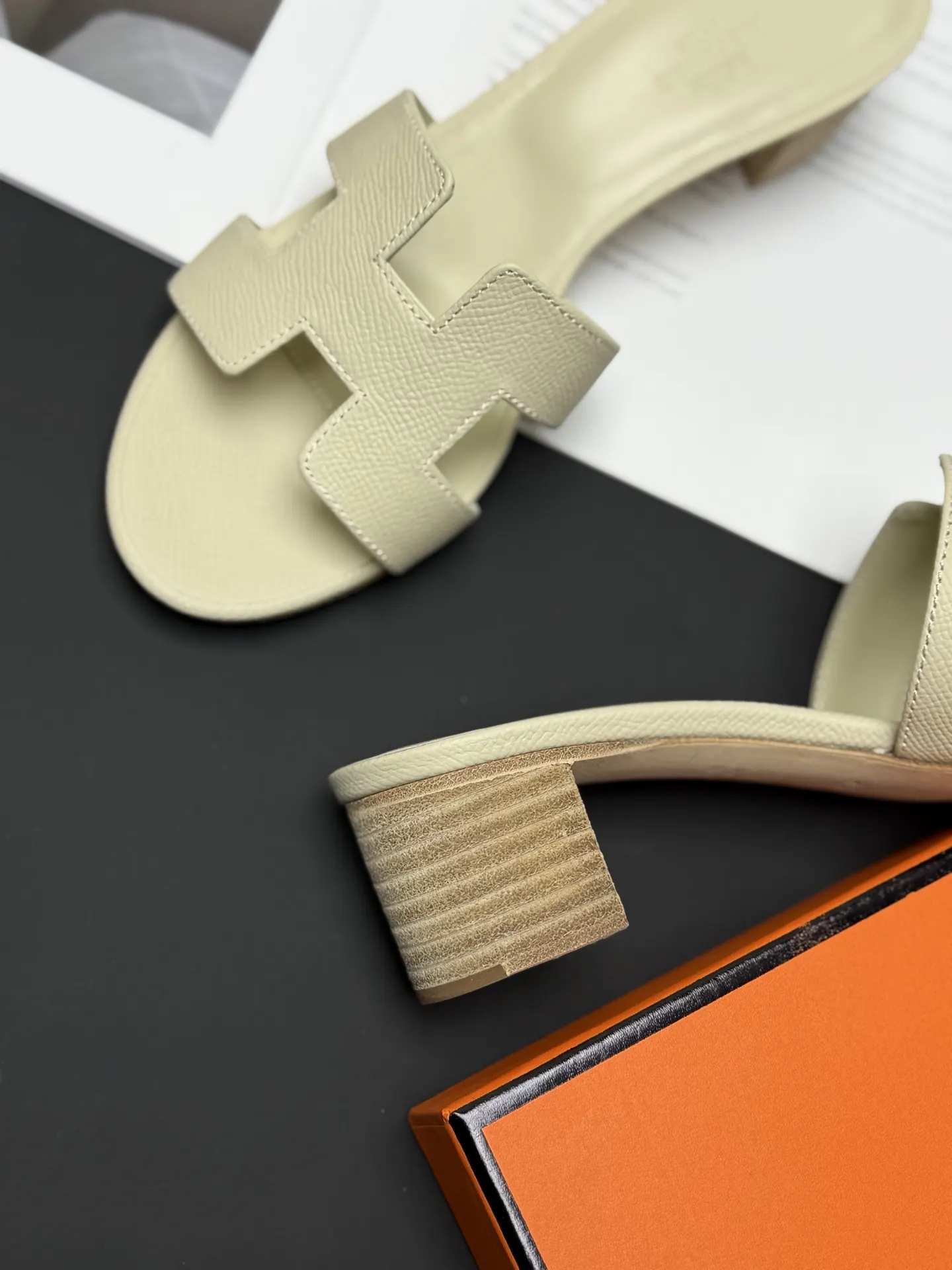 Hermès White Leather Slides