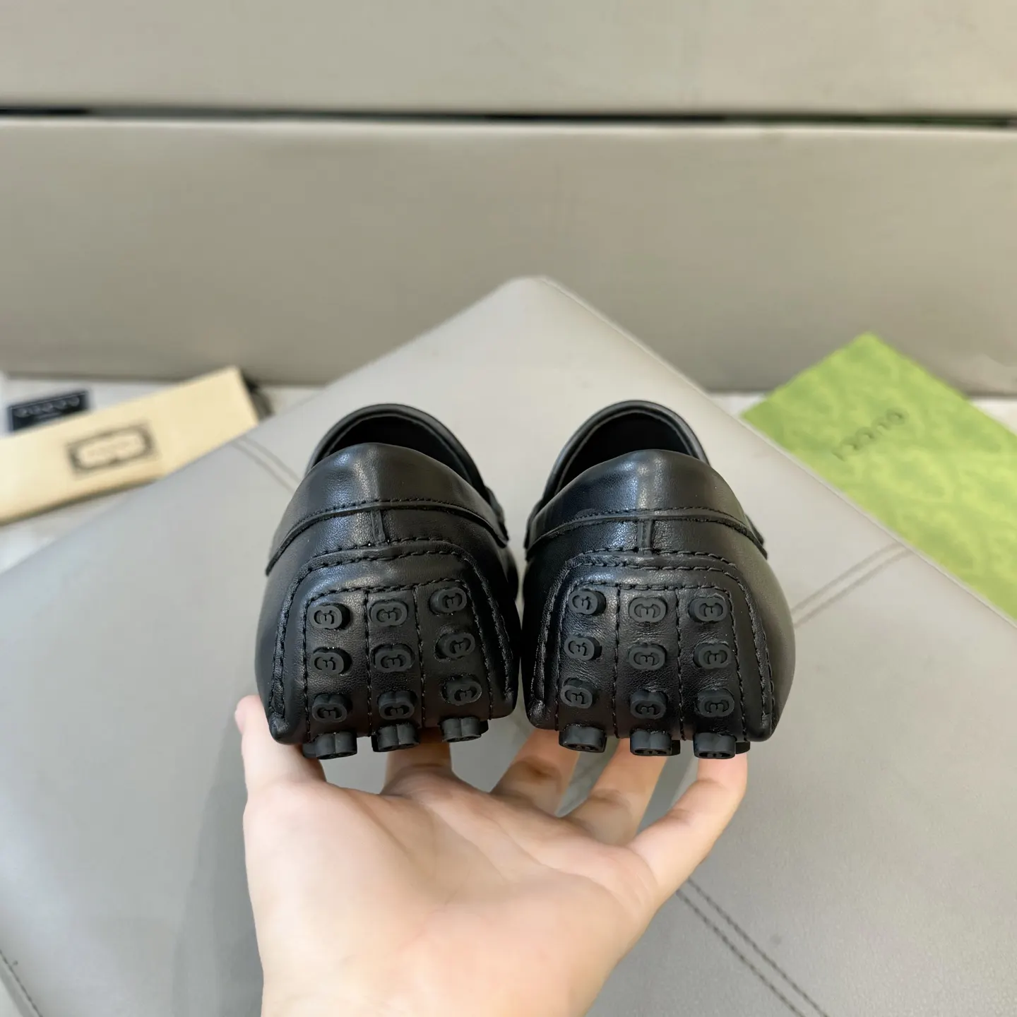 Gucci Logo休闲运动鞋 百搭款 黑色