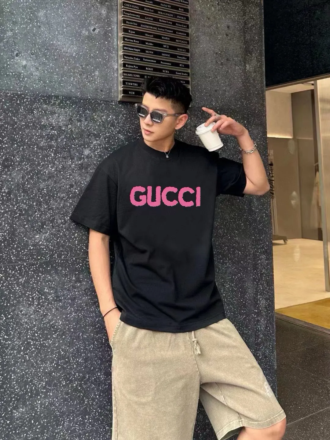 Gucci Double G Embroidery Short Sleeve T-Shirt Image 3 Gucci Double G Embroidery Short Sleeve T-Shirt Image 3