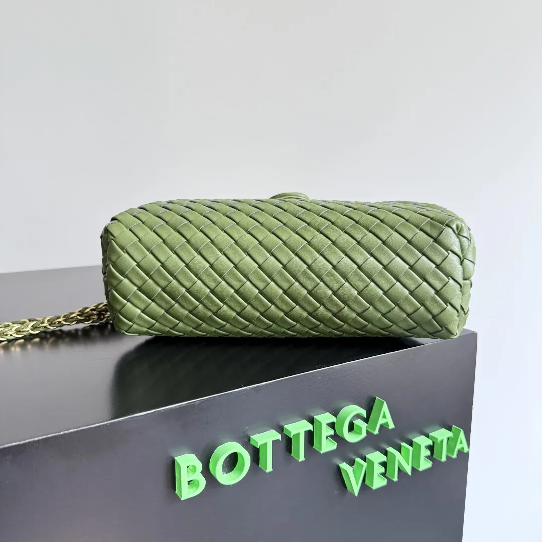 Bottega Veneta 手拿包 精致手拿款