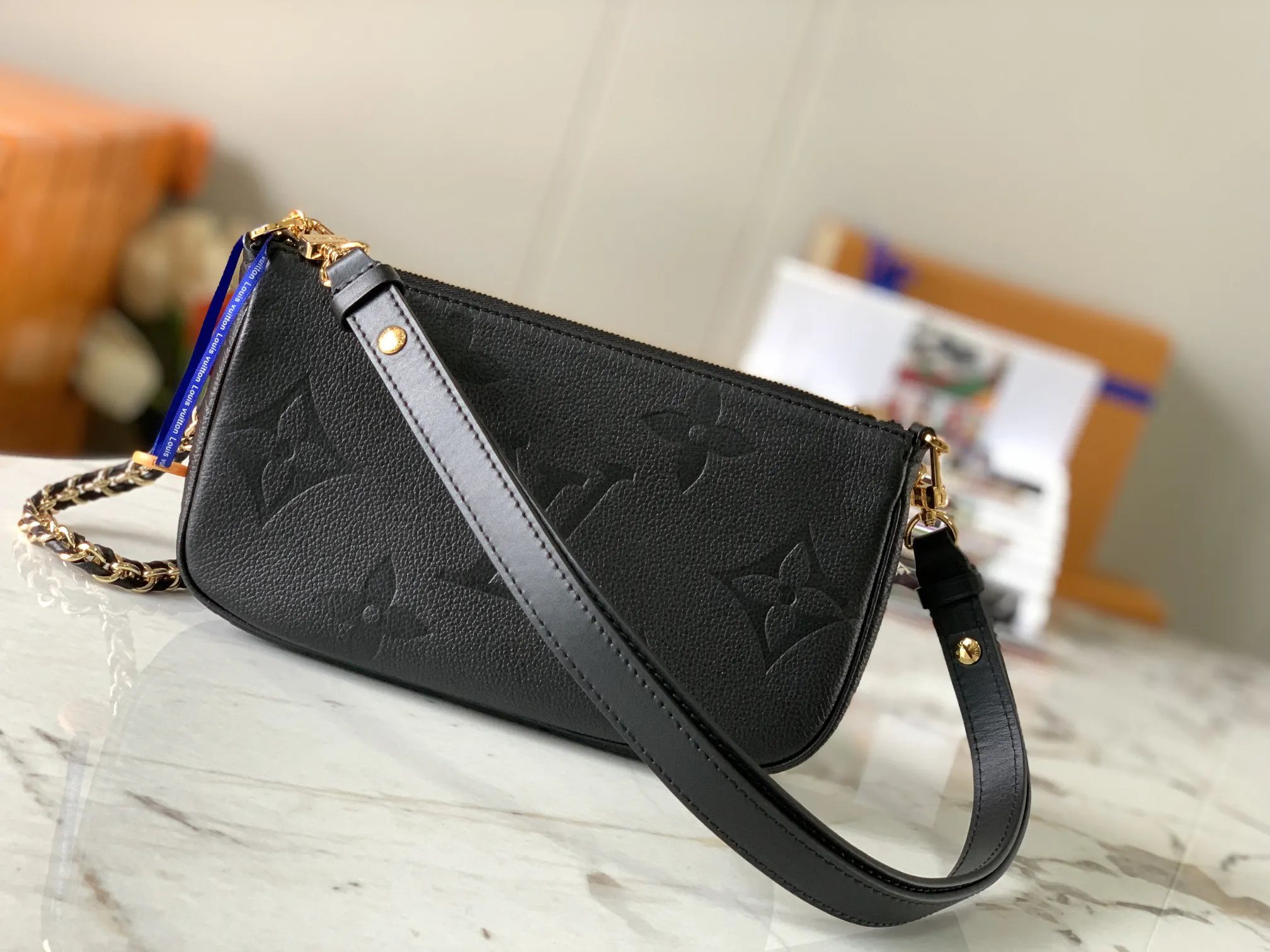Black Chain Bag