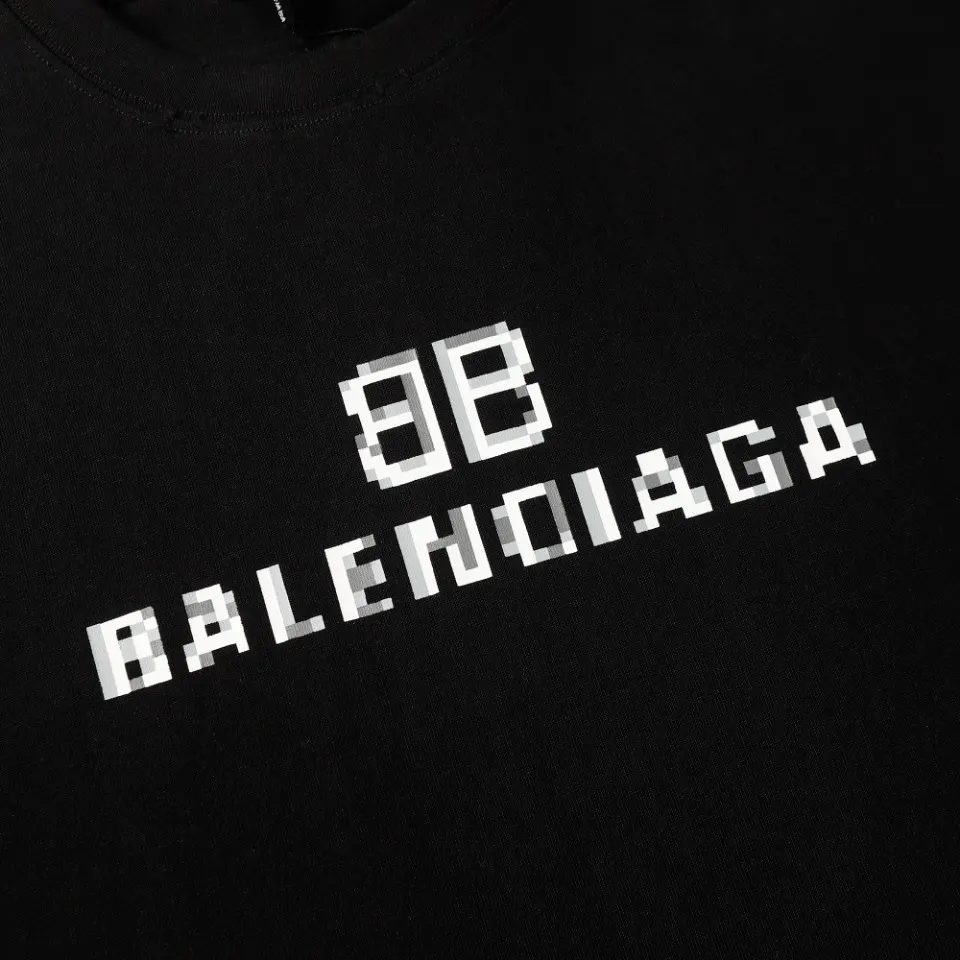 Balenciaga 黑色 短袖T恤 宽松休閒(數字4) Balenciaga 黑色 短袖T恤 宽松休閒(數字4)