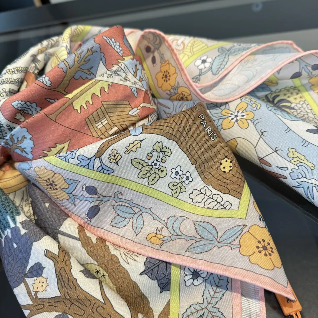 Hermès 丝巾 精致配饰