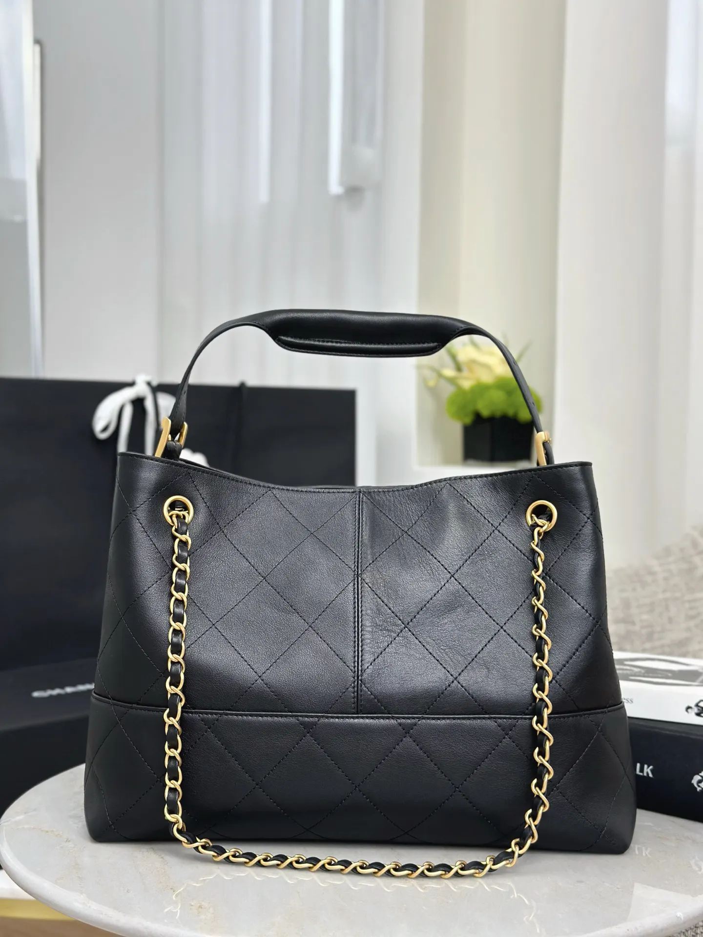 CHANEL 黑色牛皮手提链条包 通勤款 复古款