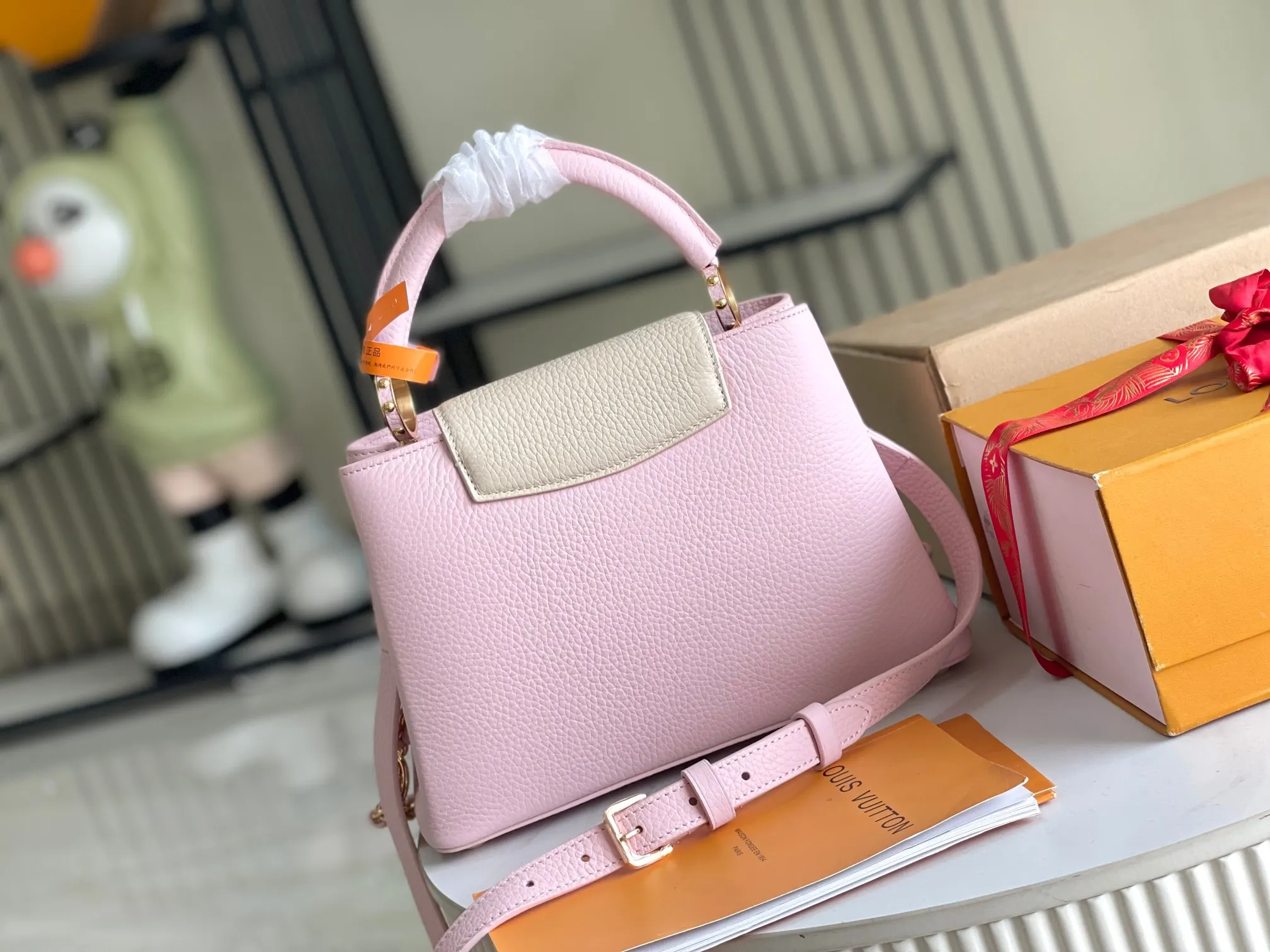 Beige Pink Chain Bag