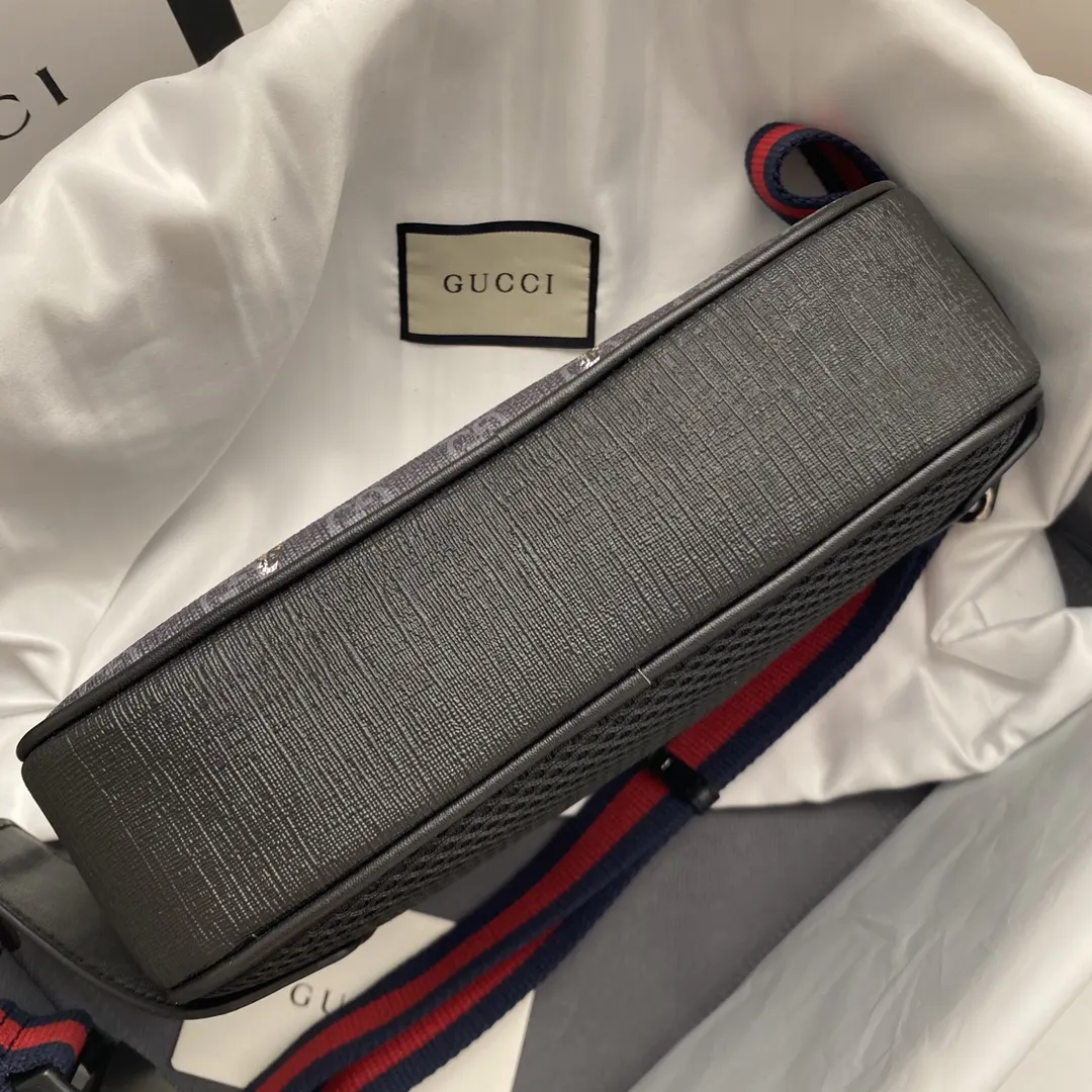 Gucci Belt Bag Casual Leather