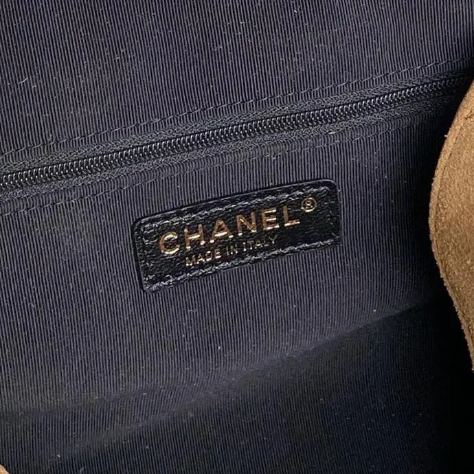 CHANEL Hobo 麂皮 腋下包 复古腋下背款