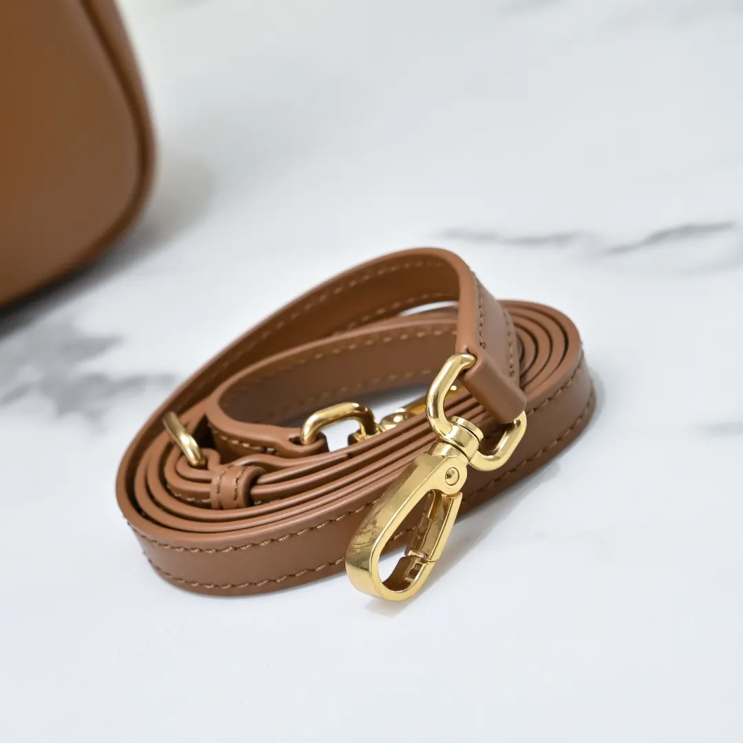 Top Handle Bag Commuter Leather