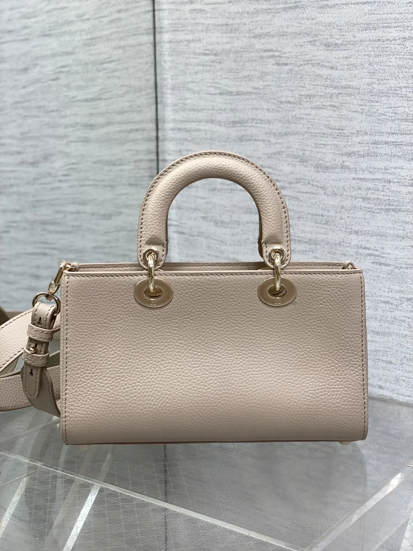 Dior 黑色 牛皮 进口 牛皮横款戴妃包 Lady 手提包 通勤手提款