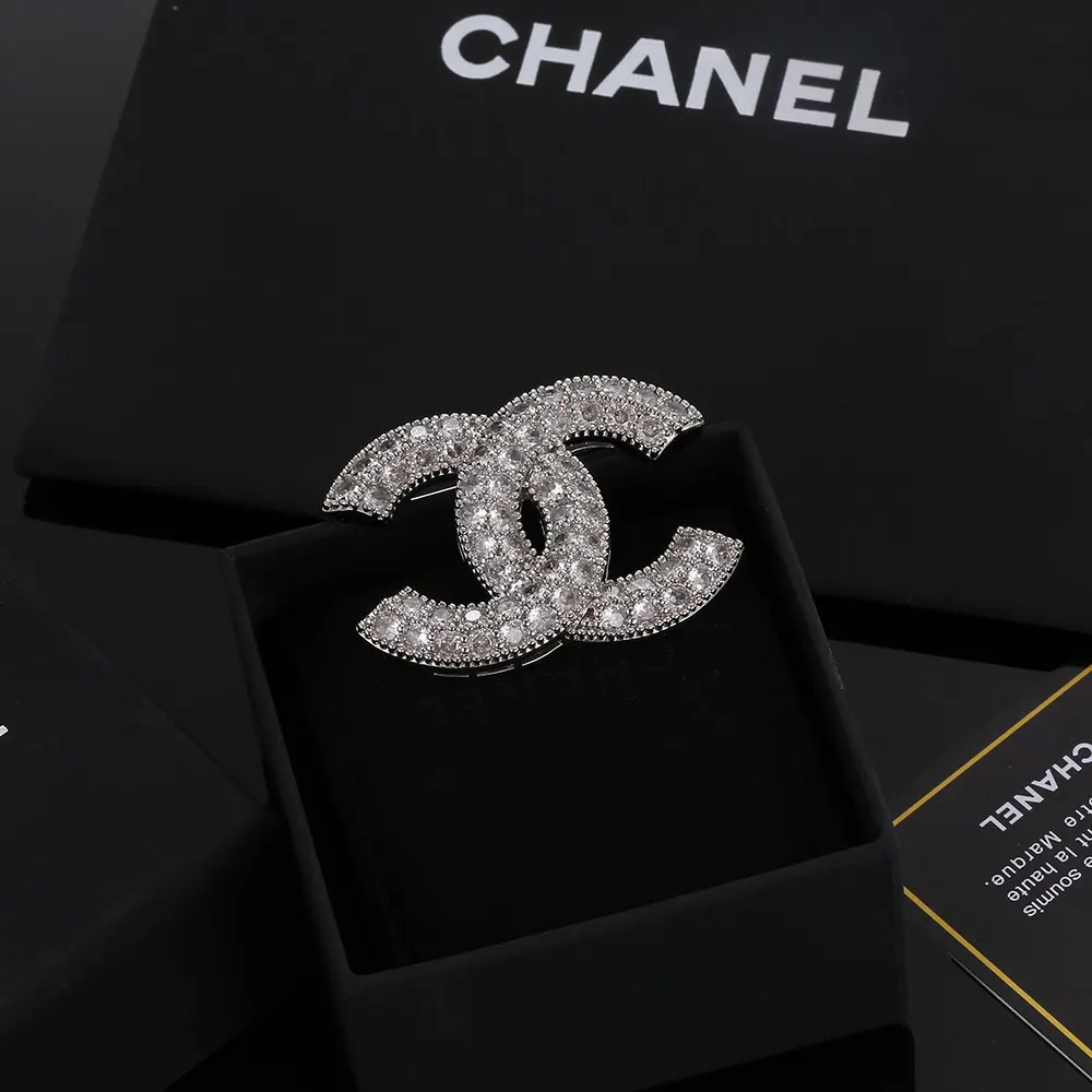Chanel 金色 胸針